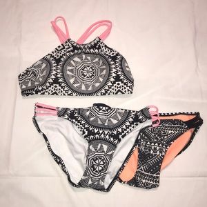 Full set tribal print bikini and bottoms